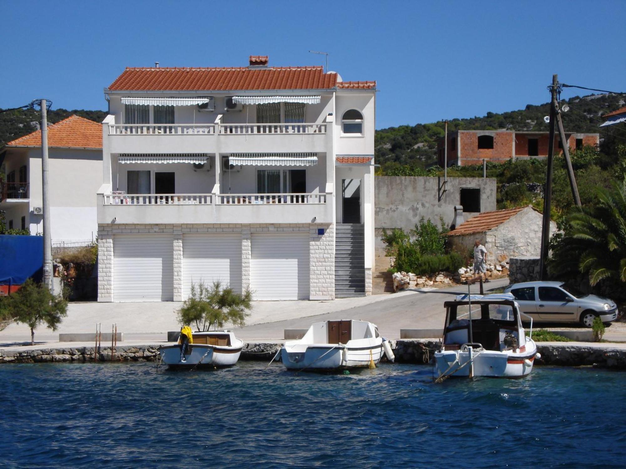 Apartments Mirko Vinišće المظهر الخارجي الصورة
