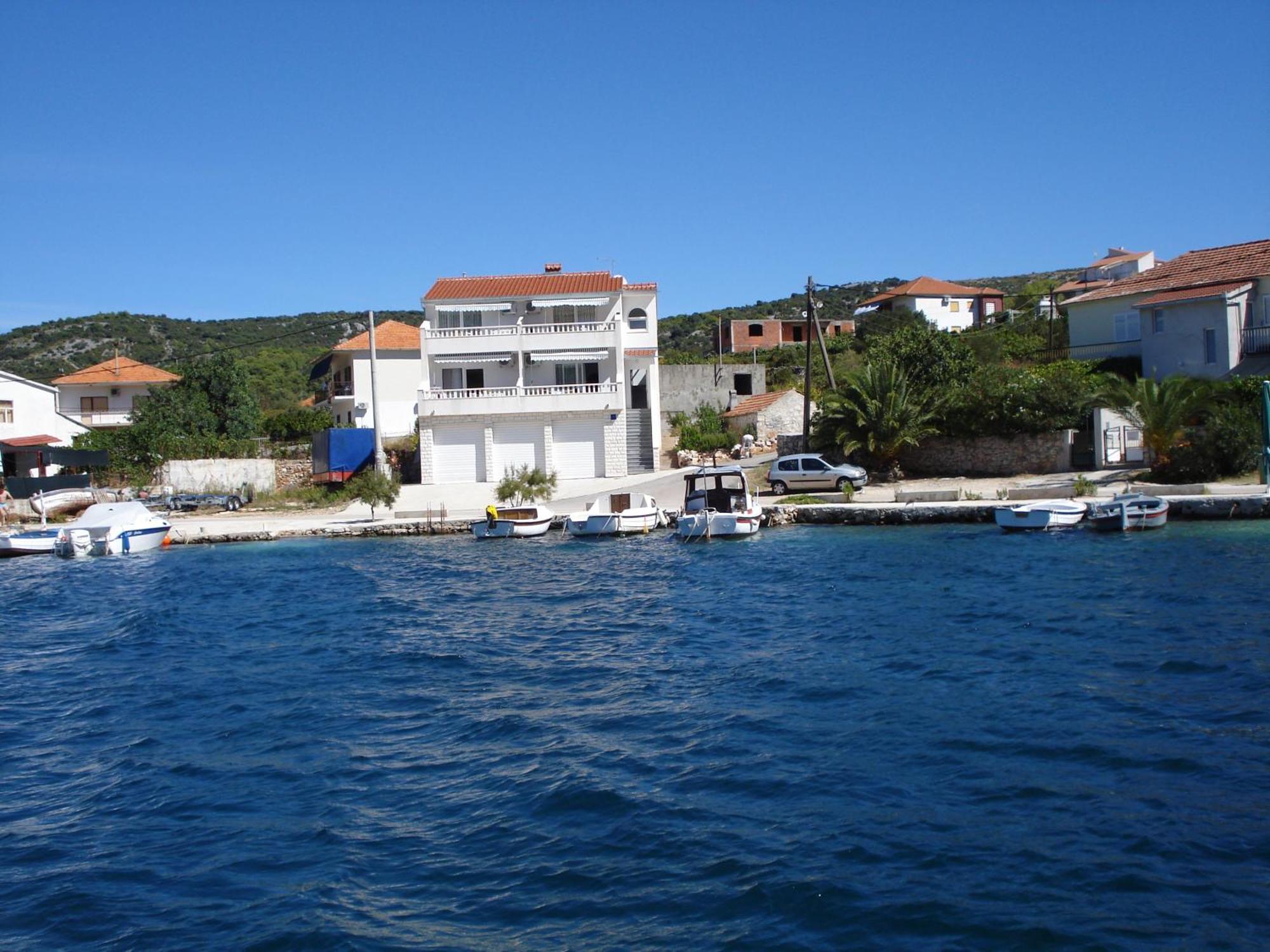 Apartments Mirko Vinišće المظهر الخارجي الصورة
